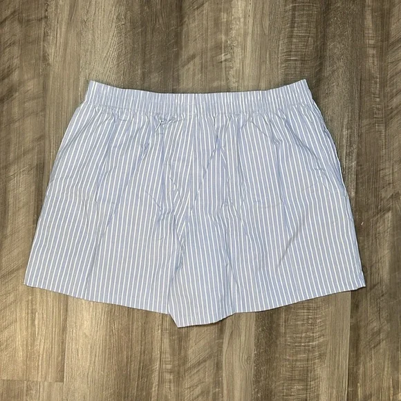 American Eagle Striped 4” Stretch Pocket Boxer - XL - Picture 2 of 3